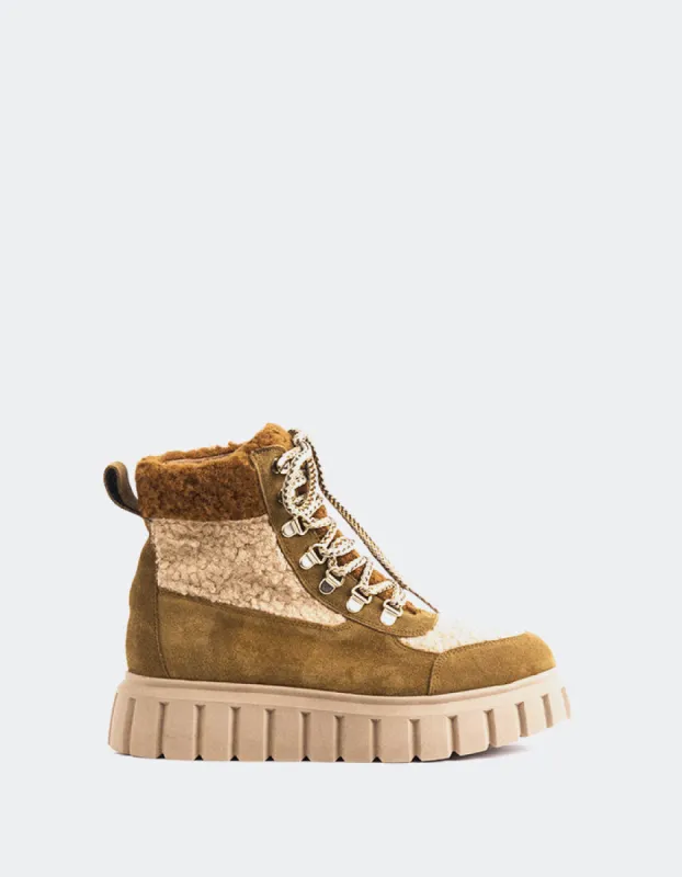 Josiah Brown Suede sold by L'Intervalle