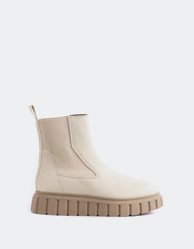 Jordy Off White Leather sold by L'Intervalle