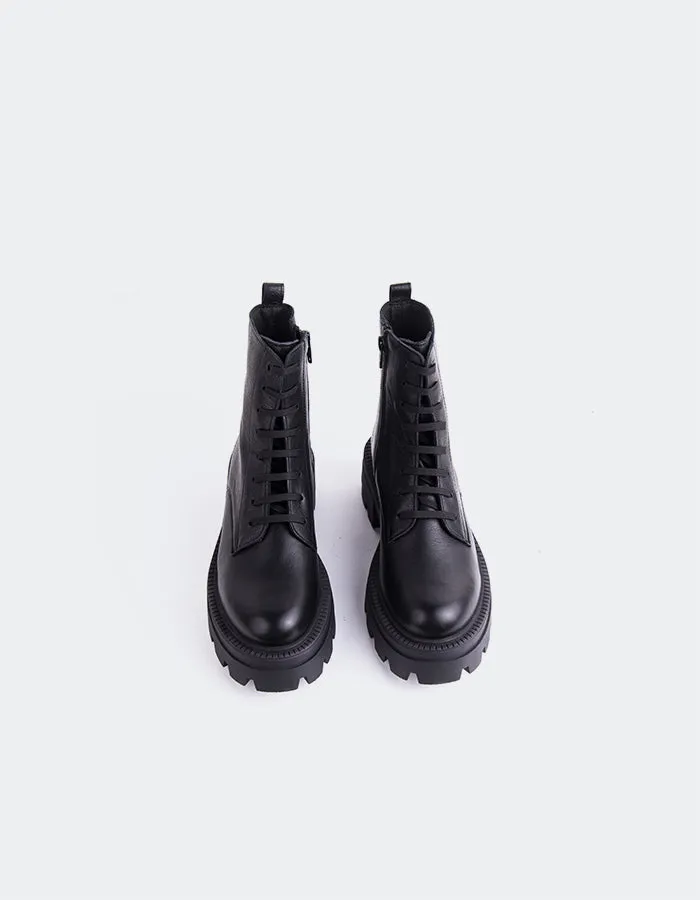 Garrett Black Leather sold by L'Intervalle product image thumbnail 5