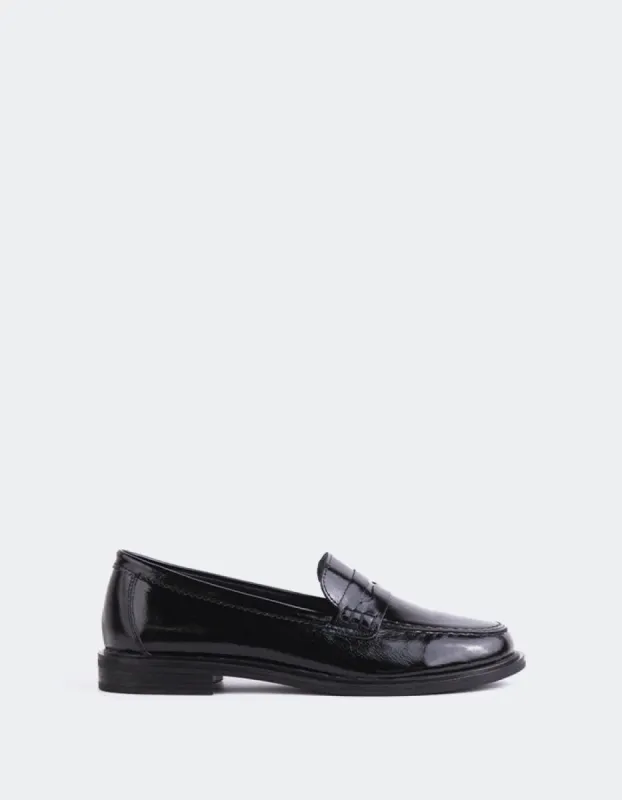 Safiya Black Patent sold by L'Intervalle