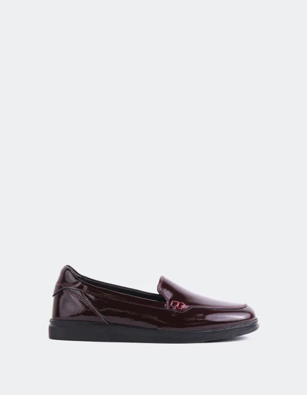 Hatley Burgundy Patent sold by L'Intervalle