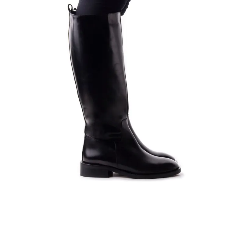 Moyle Black Leather sold by L'Intervalle