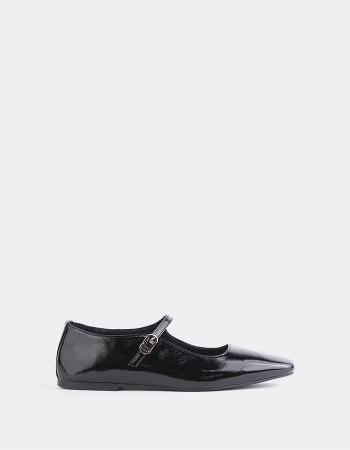 Sylph Black Patent sold by L'Intervalle