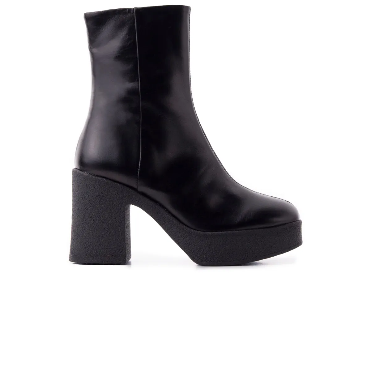 Hudson Black Leather sold by L'Intervalle