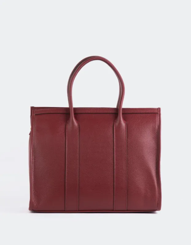 Veena Burgundy Leather sold by L'Intervalle