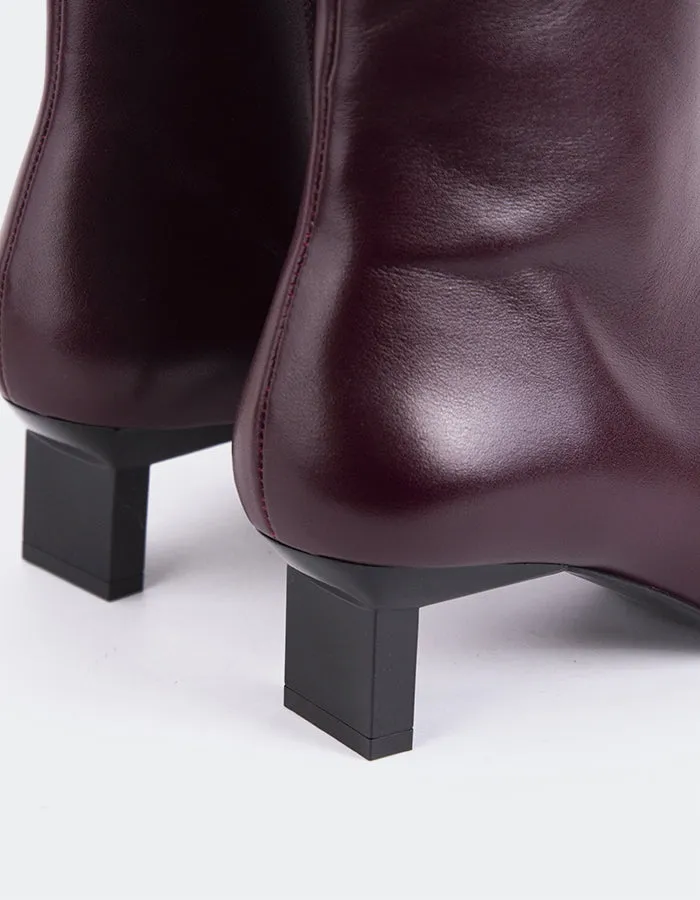 Karylle Burgundy Leather sold by L'Intervalle product image thumbnail 4