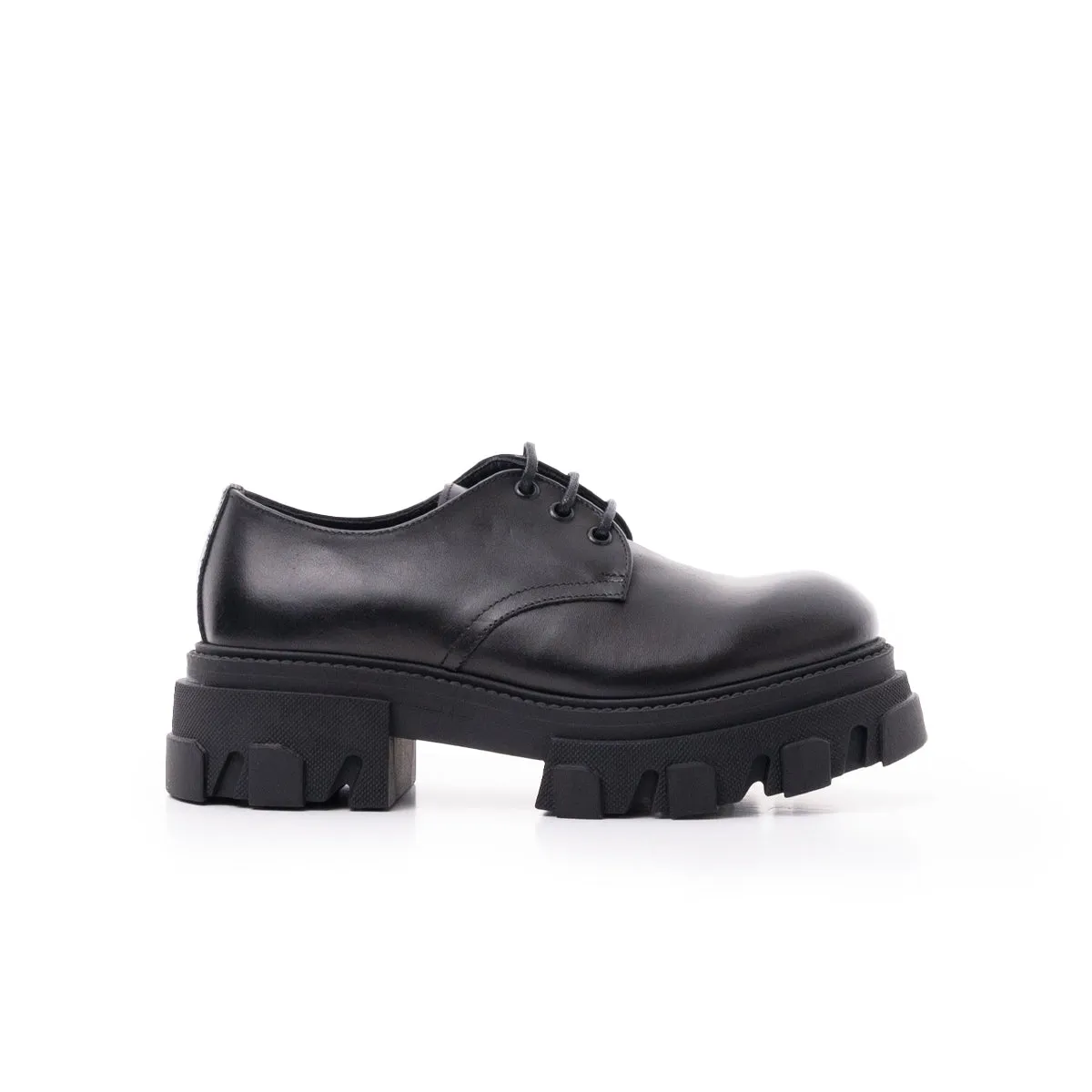 Baku Black Leather sold by L'Intervalle