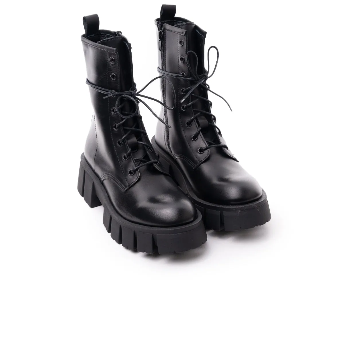 Shanghai Black Leather sold by L'Intervalle product image thumbnail 2