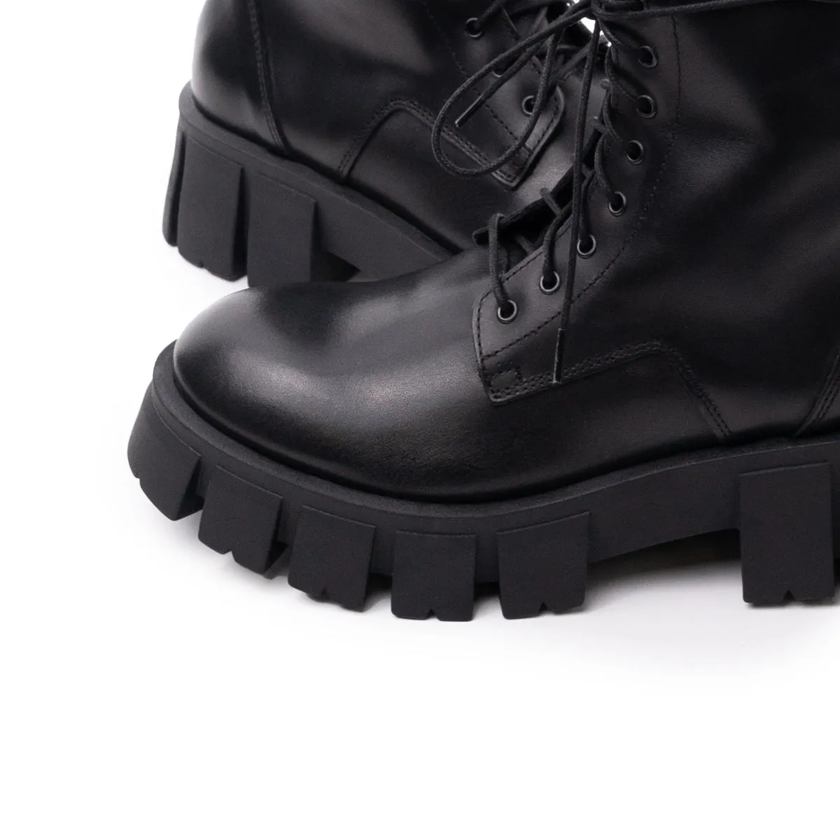 Bangkok Black Leather sold by L'Intervalle product image thumbnail 4