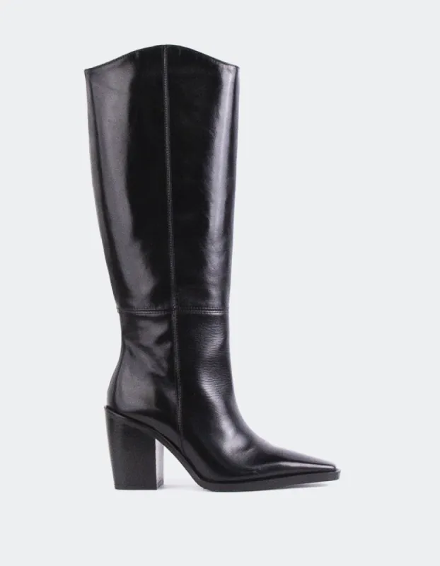 Melville Black Leather sold by L'Intervalle