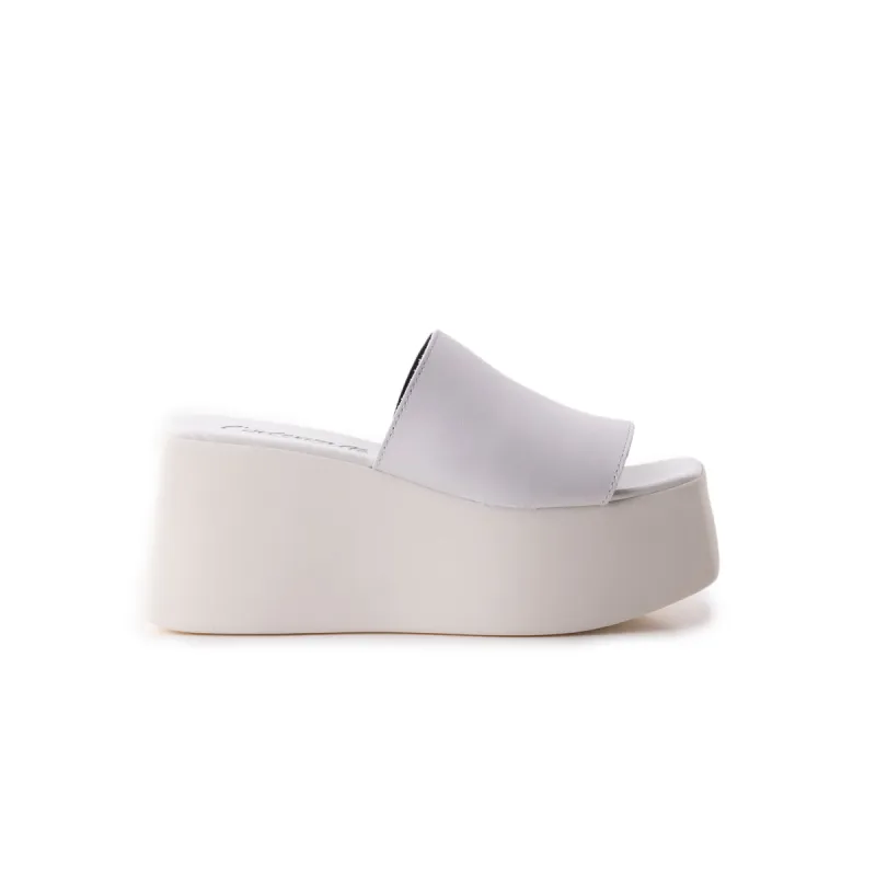 Bae White Leather sold by L'Intervalle