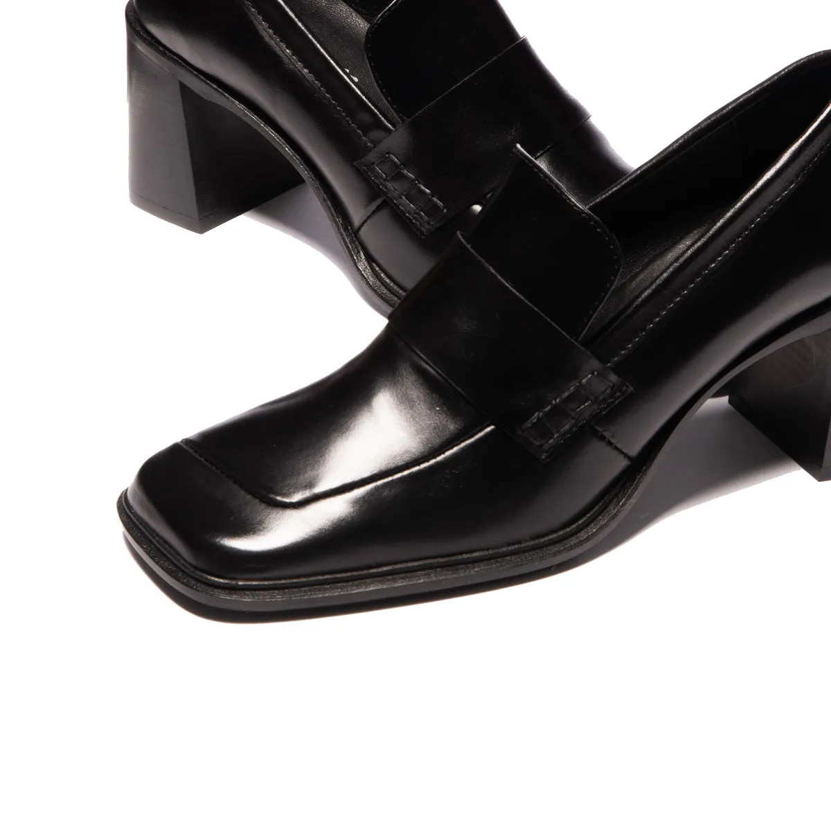 Macduff Black Leather sold by L'Intervalle product image thumbnail 5