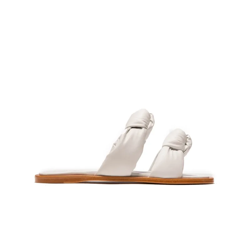 Nava White Leather sold by L'Intervalle