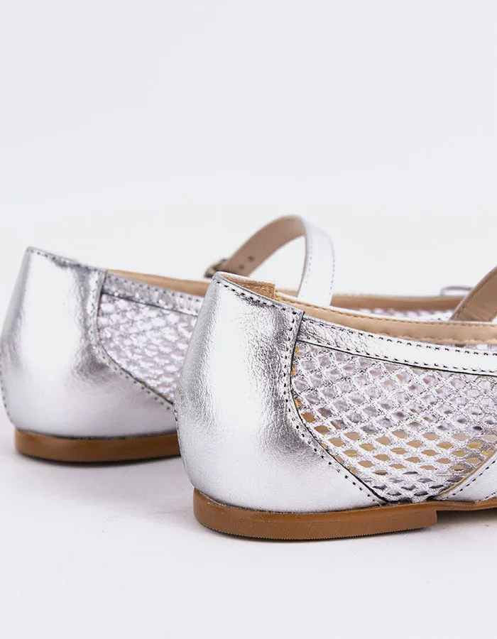 Starflower Silver Leather sold by L'Intervalle product image thumbnail 4