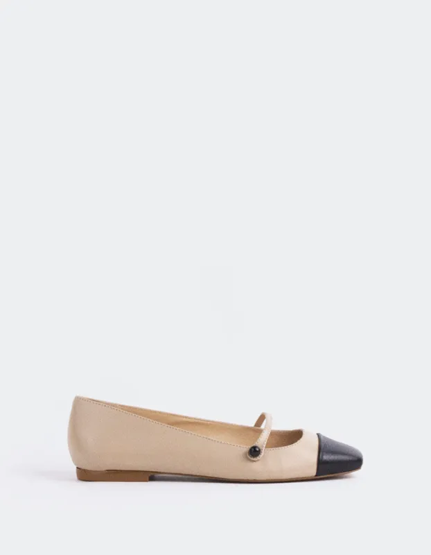 Yarrow Black.Nude Leather sold by L'Intervalle