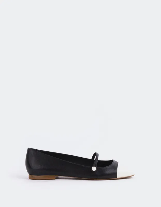 Yarrow Off Wht.Black Leather sold by L'Intervalle