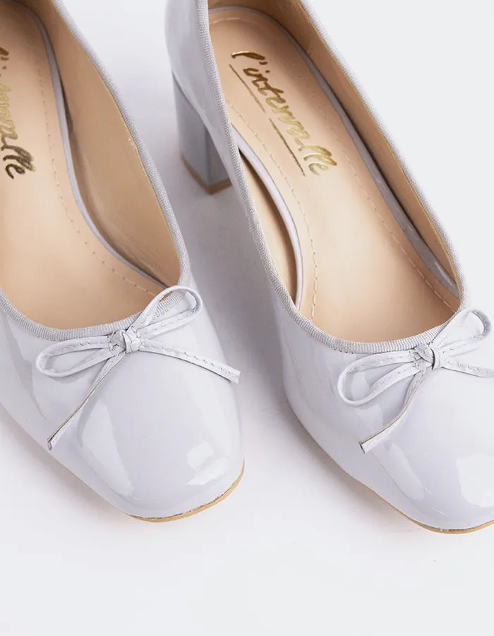 Ruslan Lt. Grey Patent sold by L'Intervalle product image thumbnail 2