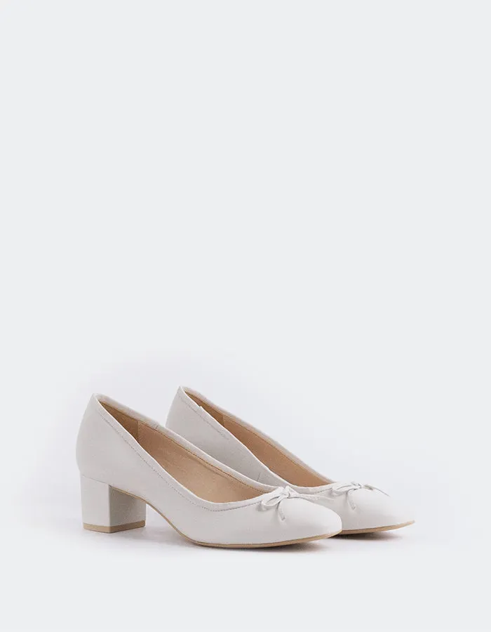 Ruslan White Leather sold by L'Intervalle product image thumbnail 3