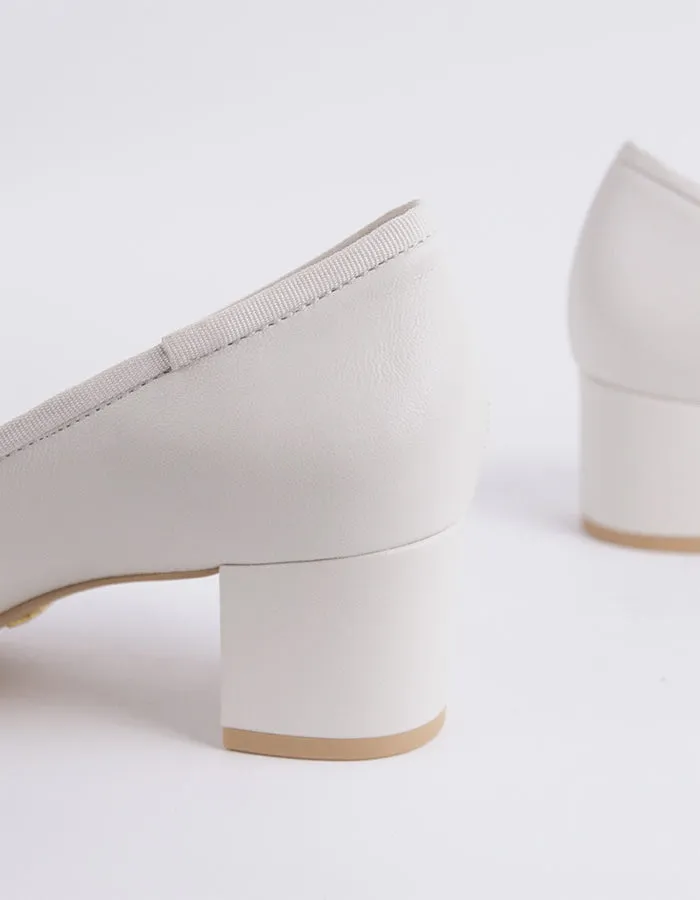 Ruslan White Leather sold by L'Intervalle product image thumbnail 4