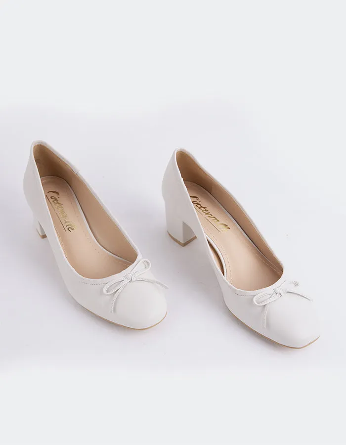 Ruslan White Leather sold by L'Intervalle product image thumbnail 5
