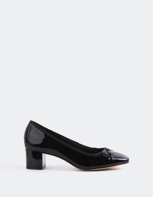 Ruslan Black Patent sold by L'Intervalle