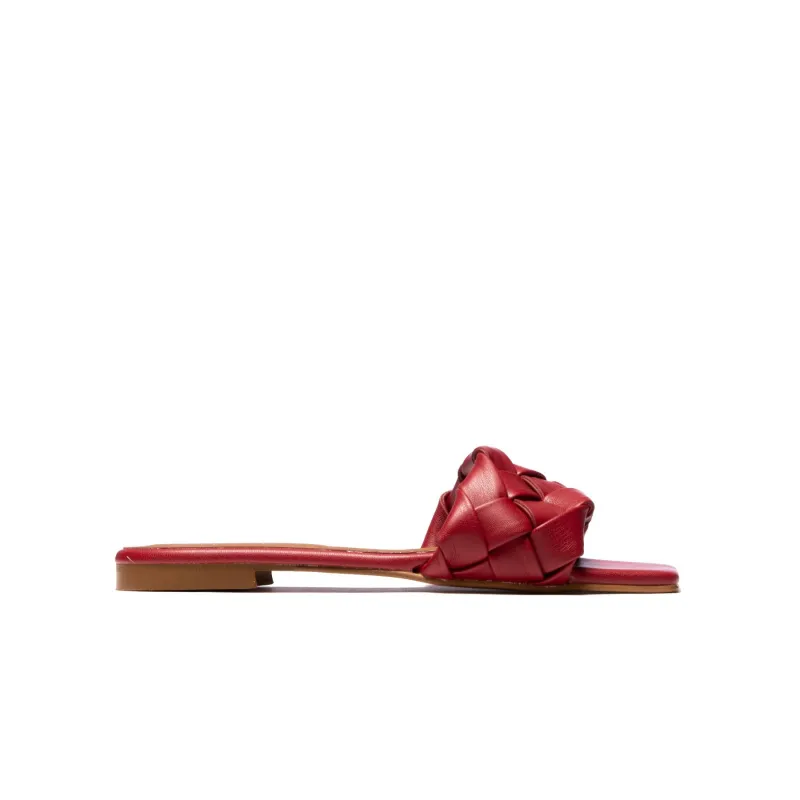 Ioanna Red sold by L'Intervalle