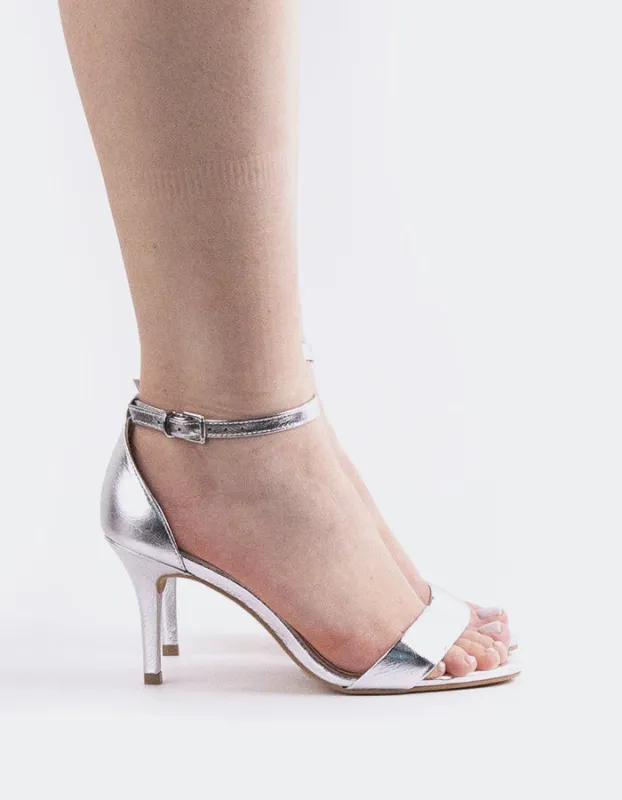 Nattie Silver Leather sold by L'Intervalle