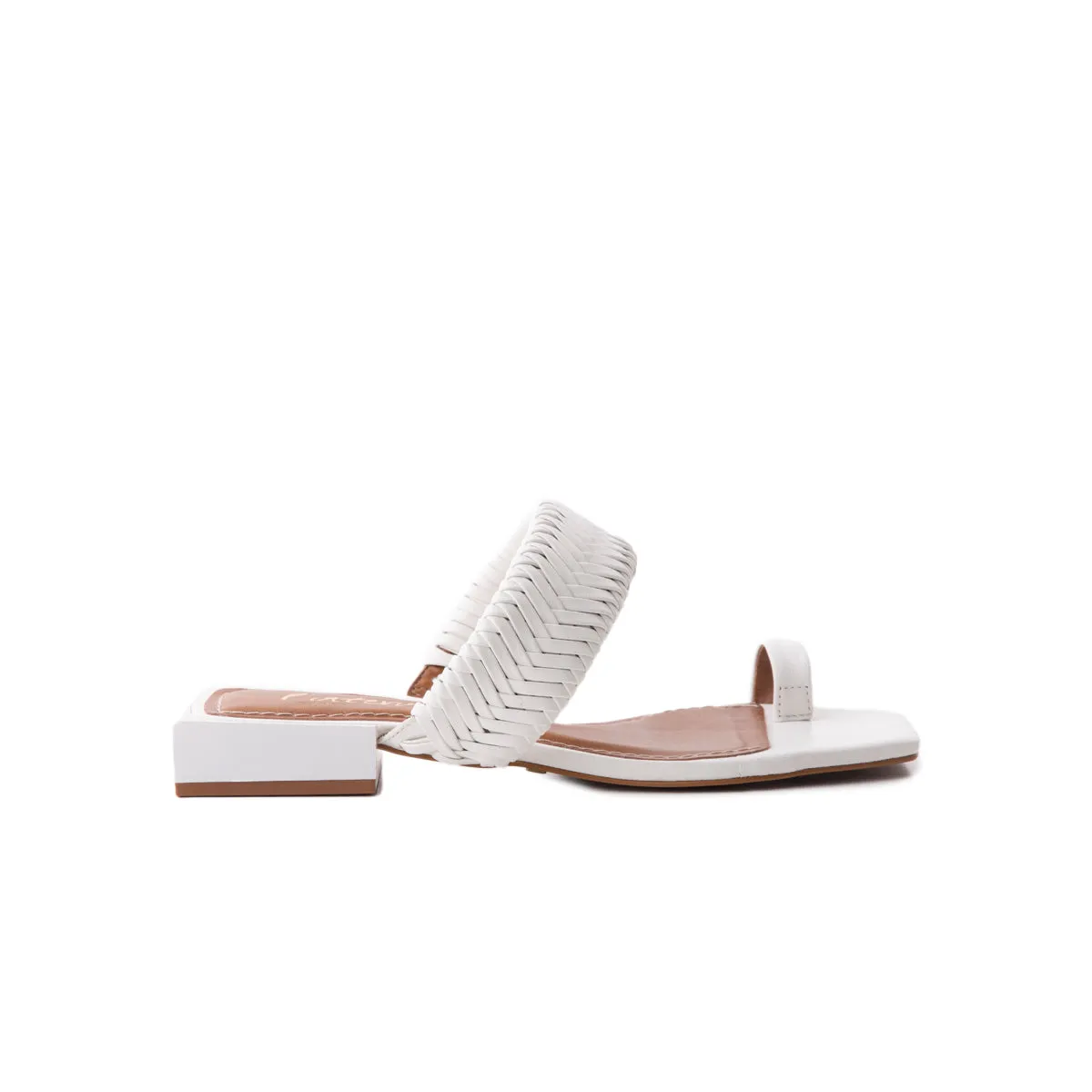 Colombia White Leather sold by L'Intervalle