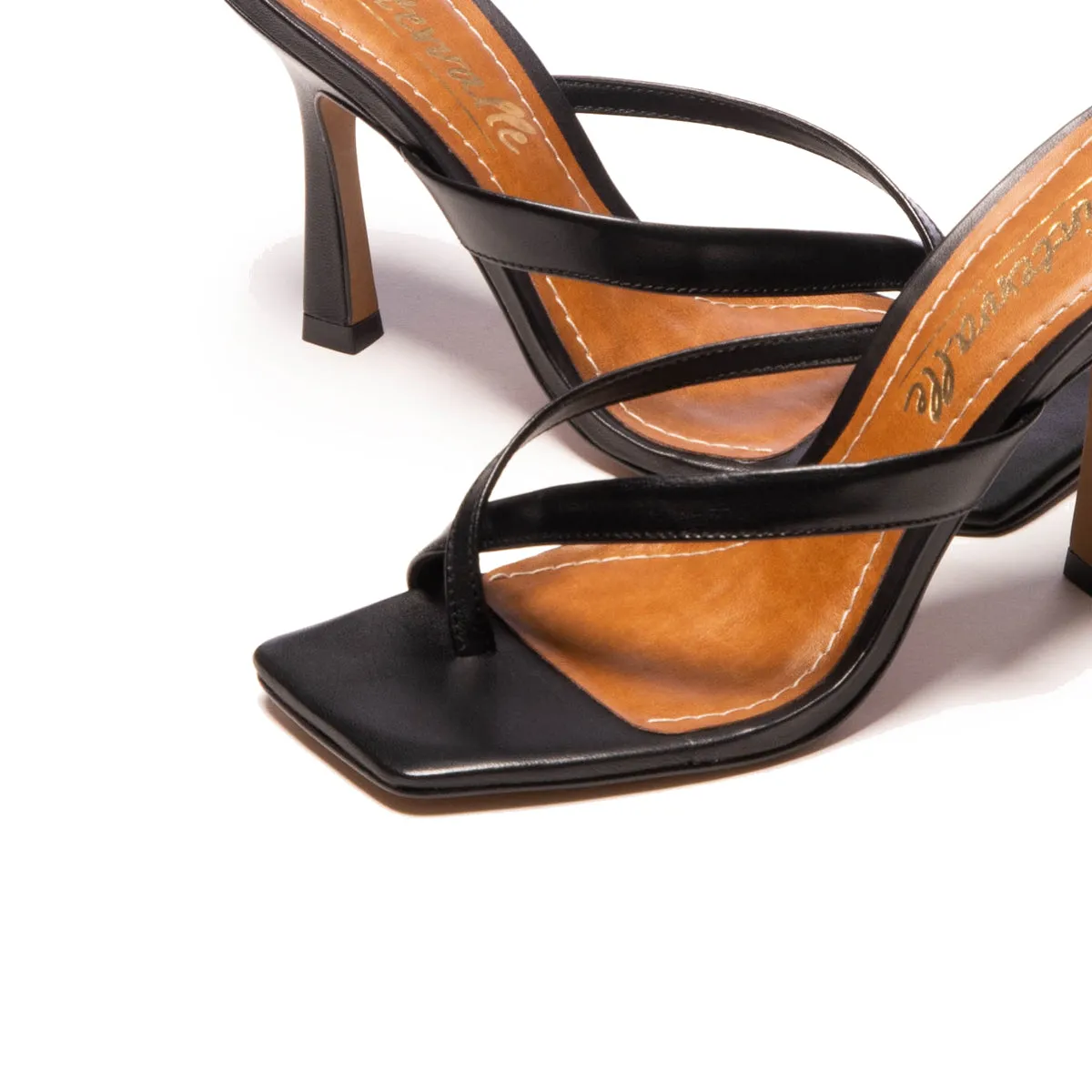 Rockwell Black Leather sold by L'Intervalle product image thumbnail 5