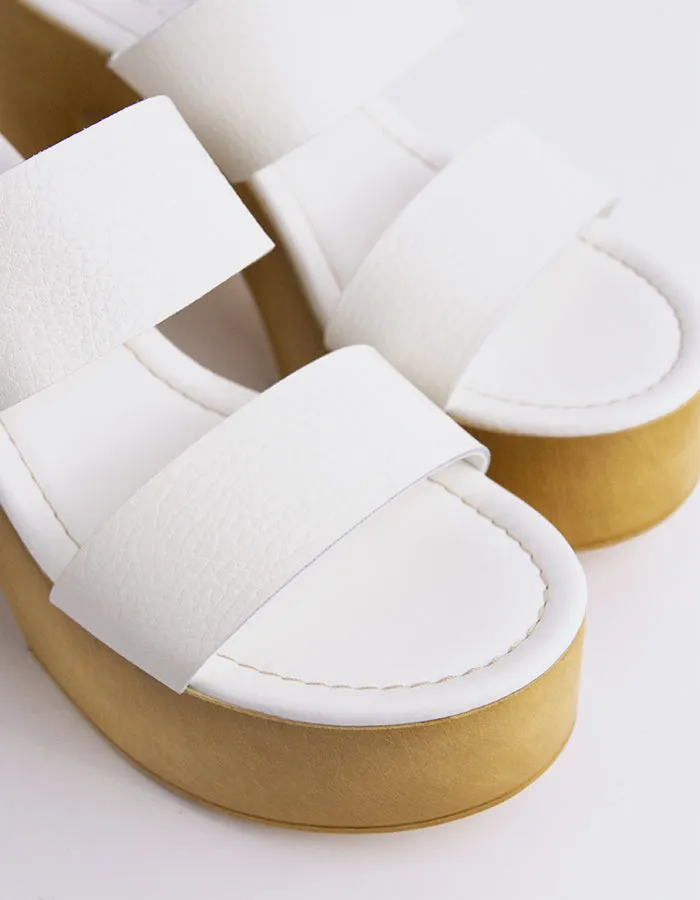 Vyronas White Leather sold by L'Intervalle product image thumbnail 2