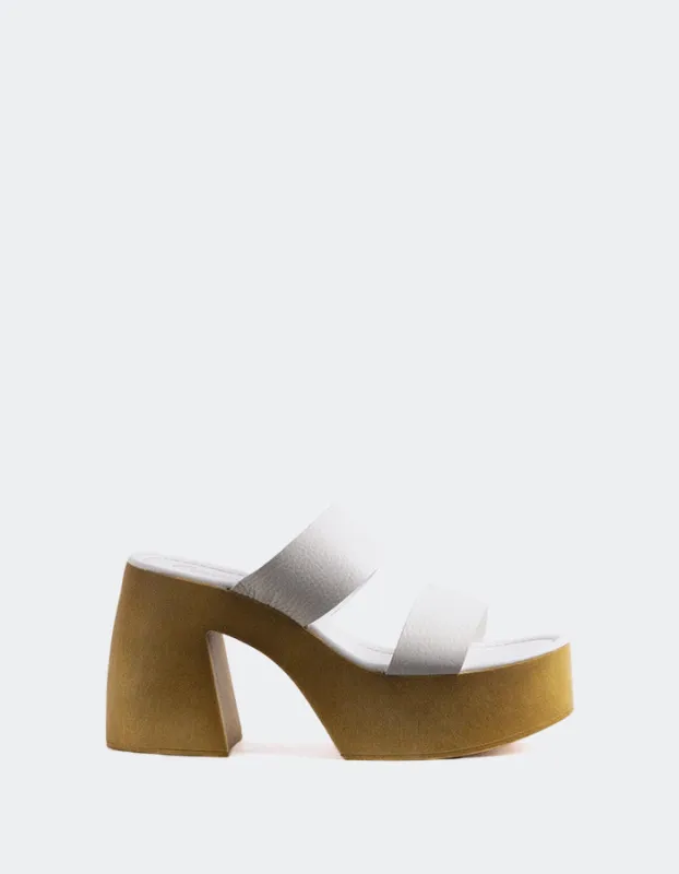 Vyronas White Leather sold by L'Intervalle