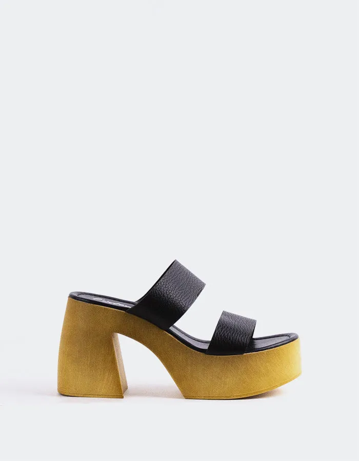 Vyronas Black Leather sold by L'Intervalle