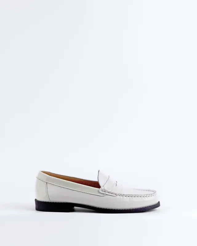 Lettine Off White Naplack Leather sold by L'Intervalle