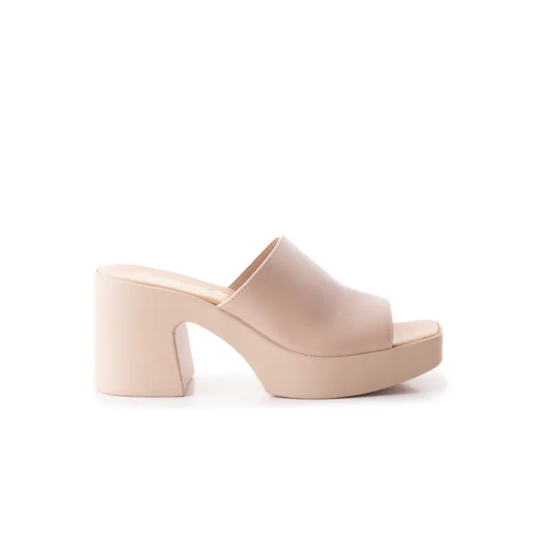 Wilma Nude Leather sold by L'Intervalle