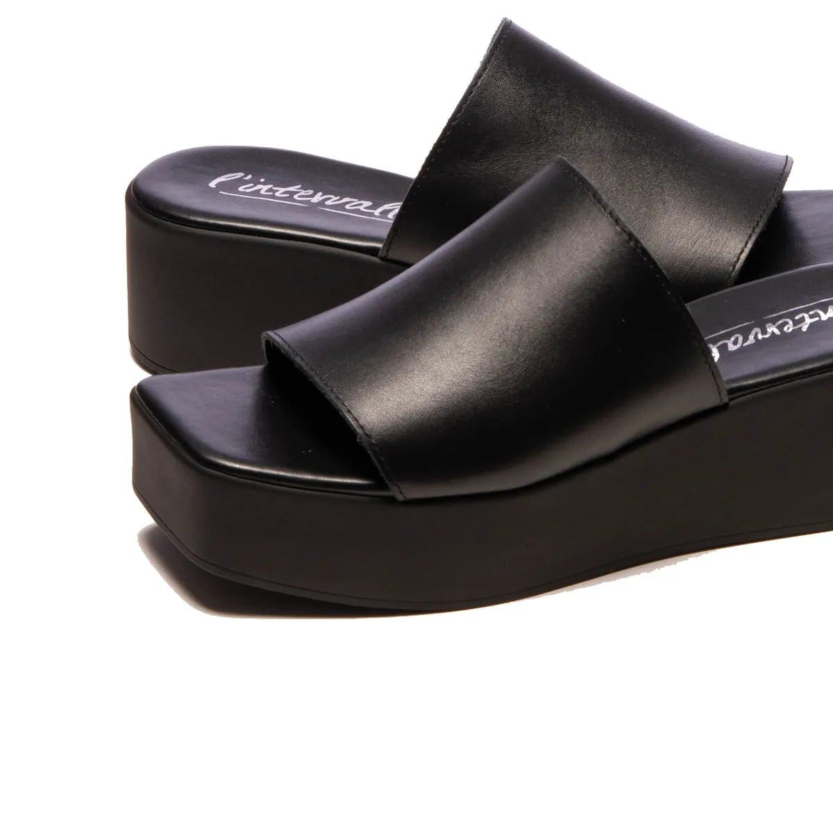 Fox Black Leather sold by L'Intervalle product image thumbnail 4