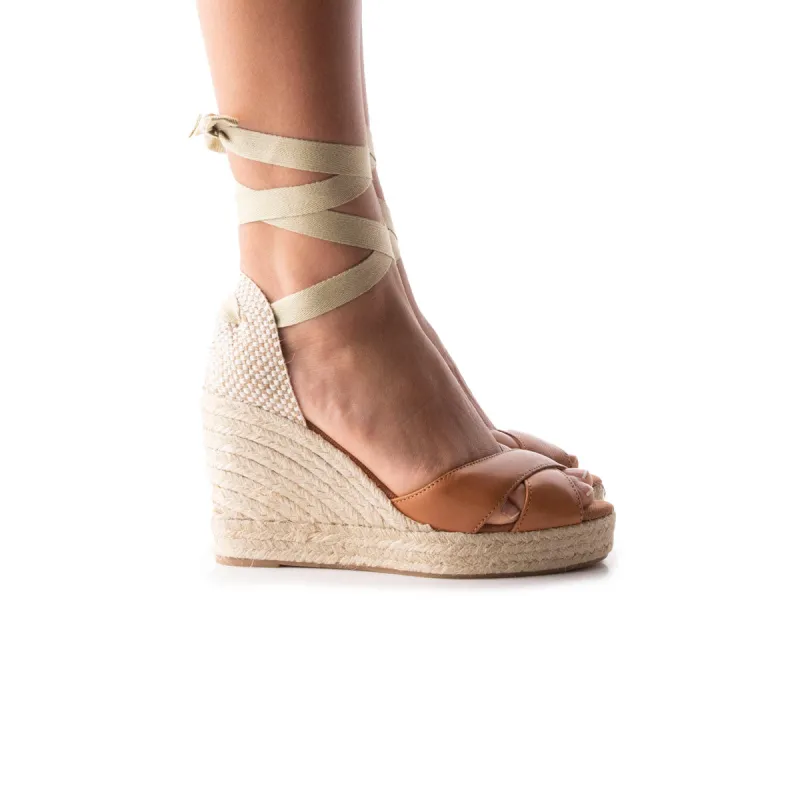 Floriano Camel Leather sold by L'Intervalle
