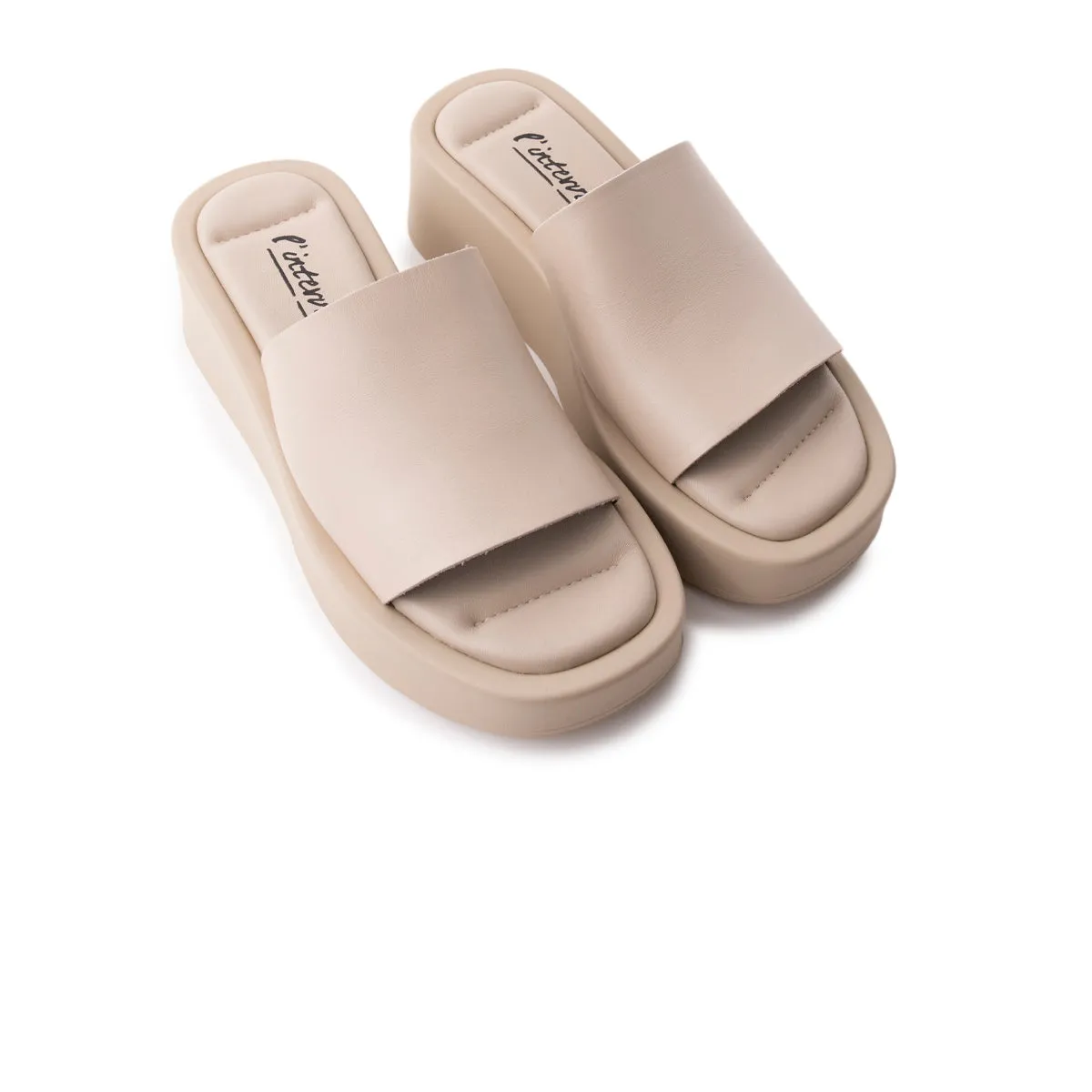 Lovely Cream Leather sold by L'Intervalle product image thumbnail 2