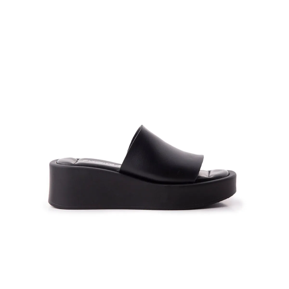 Lovely Black Leather sold by L'Intervalle