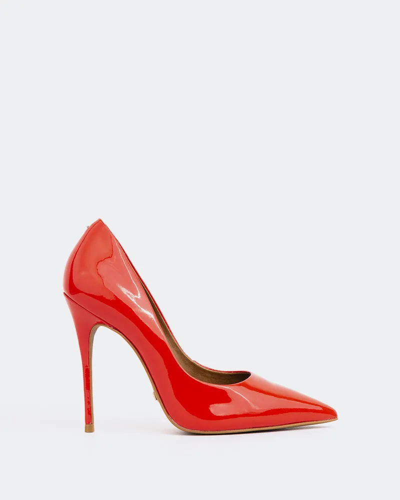 Teeva Red Patent sold by L'Intervalle