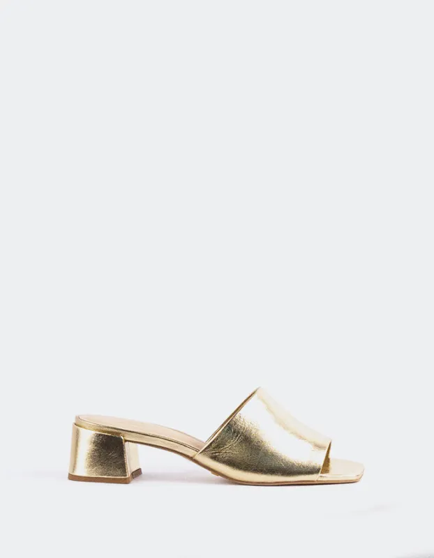 Fortunata Gold Leather sold by L'Intervalle