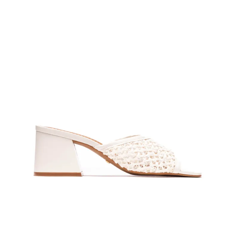 Helenium White Leather sold by L'Intervalle