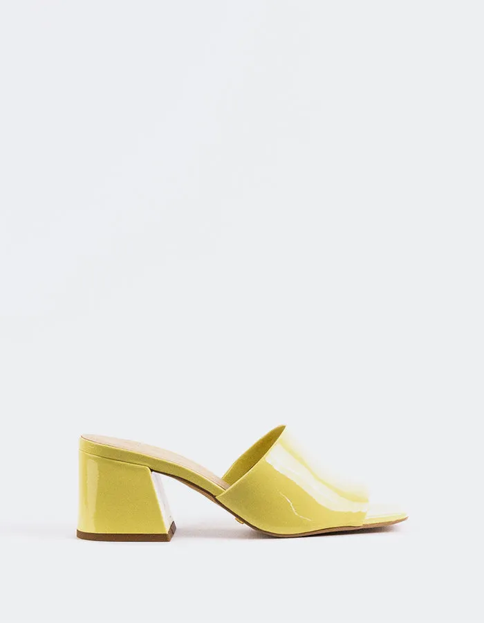 Clarabelle Yellow Patent sold by L'Intervalle