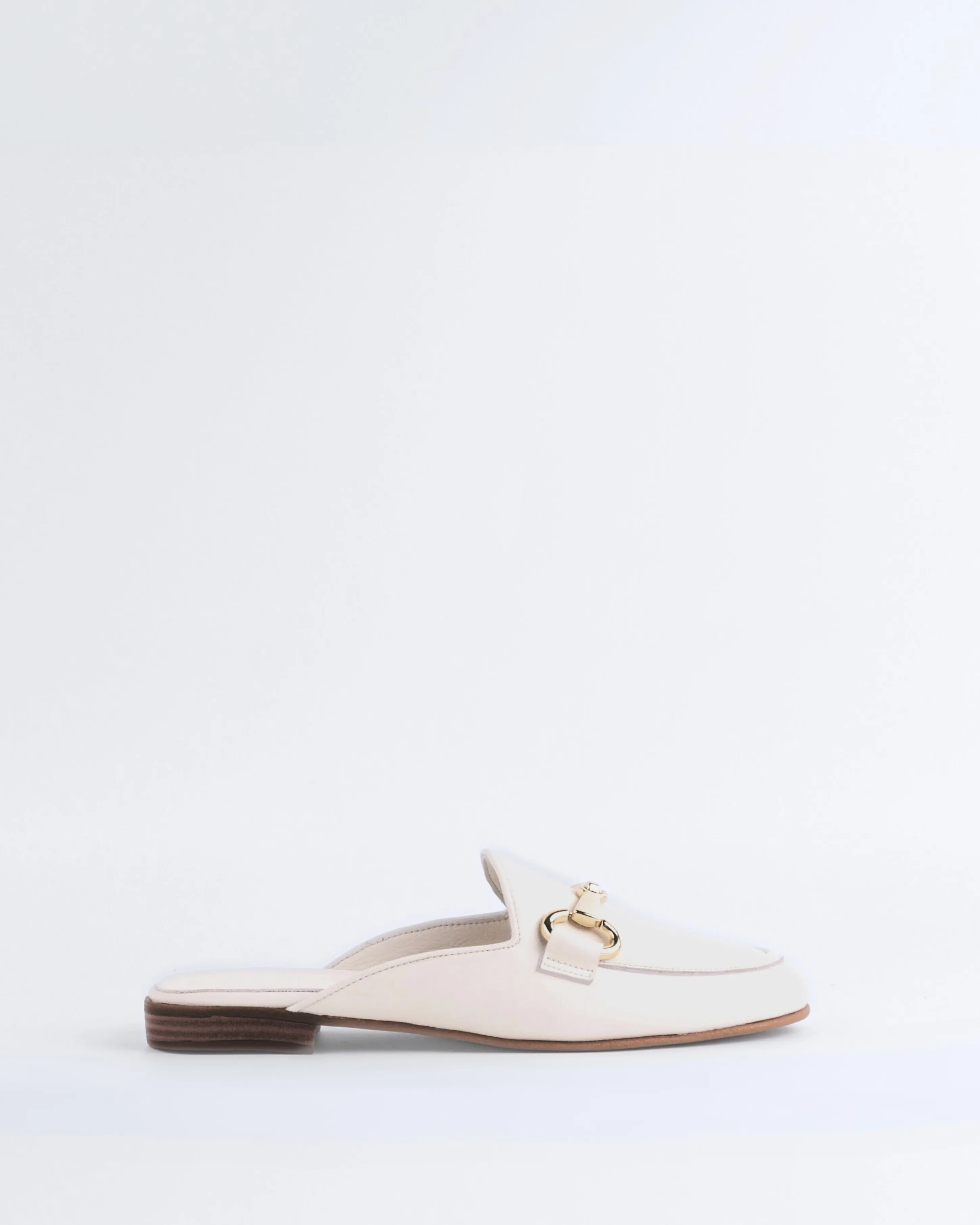 Nefeli Ice Leather sold by L'Intervalle