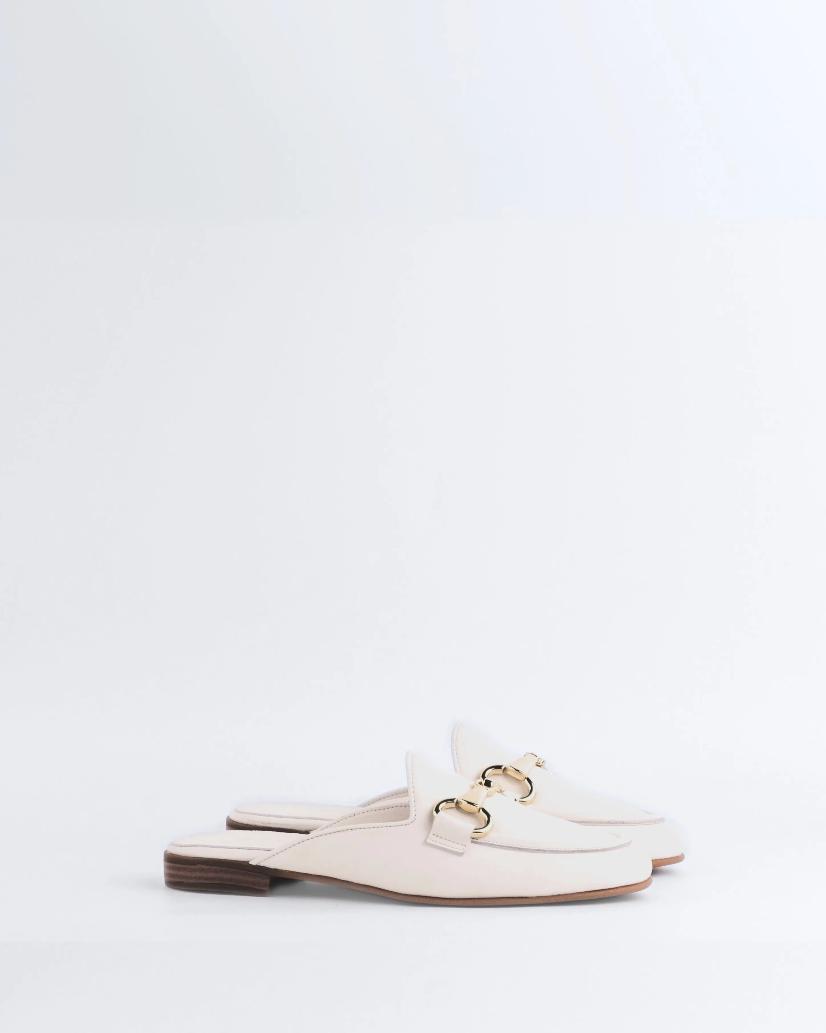 Nefeli Ice Leather sold by L'Intervalle product image thumbnail 3