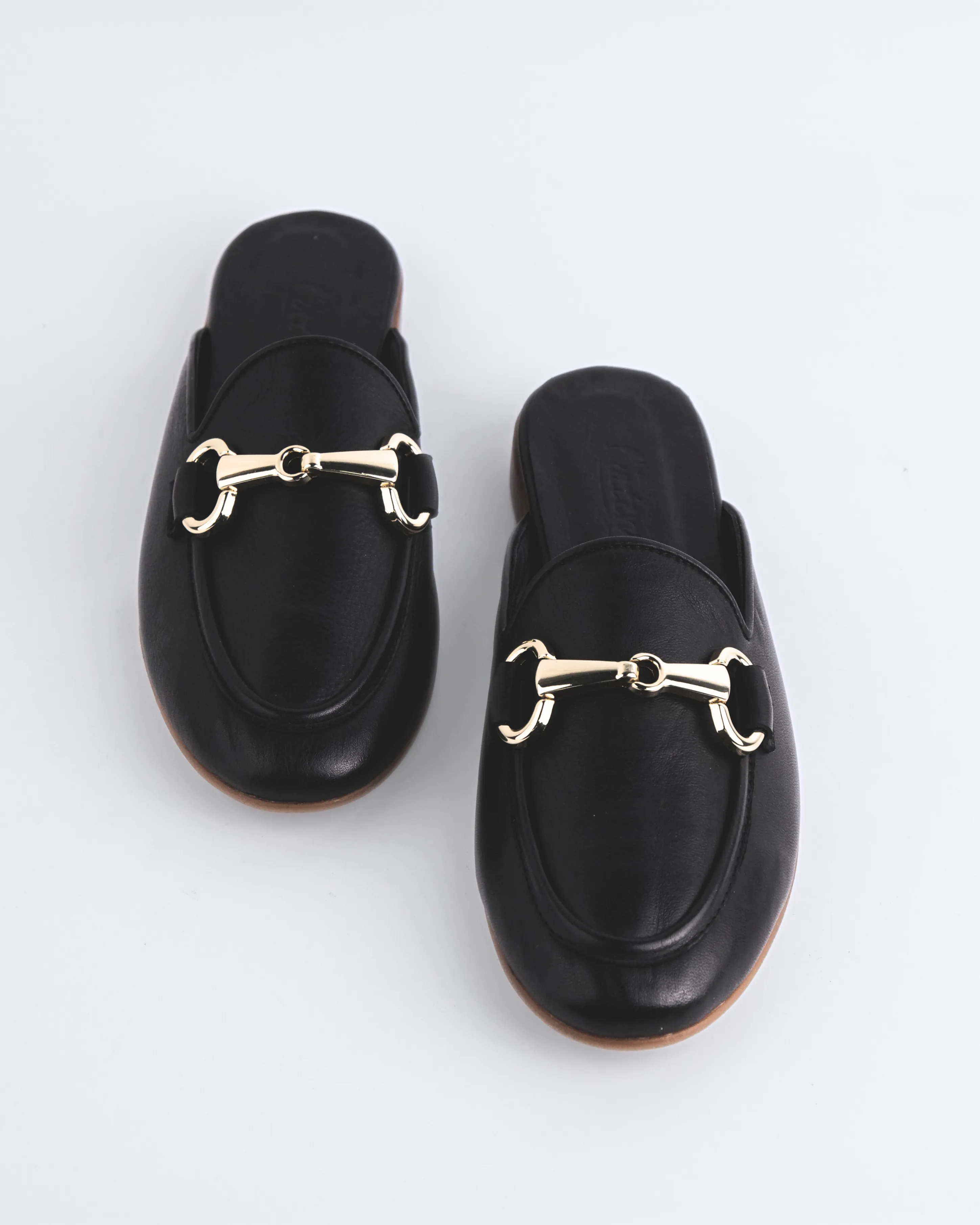 Nefeli Black Leather sold by L'Intervalle product image thumbnail 5