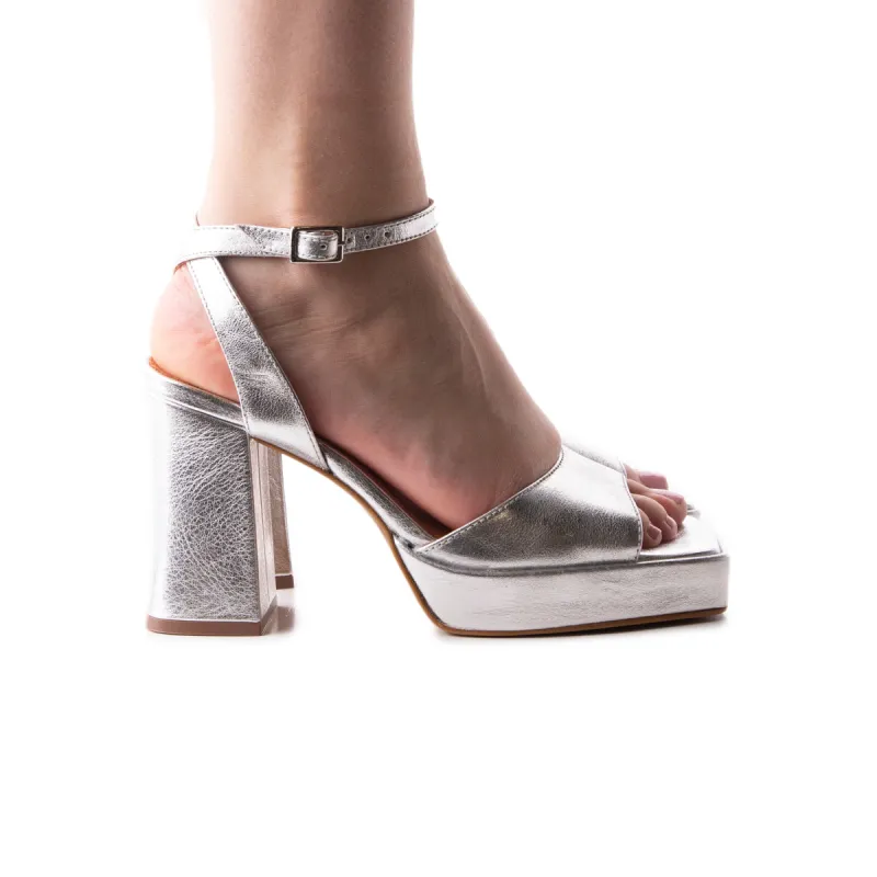Alegre Silver Metal sold by L'Intervalle