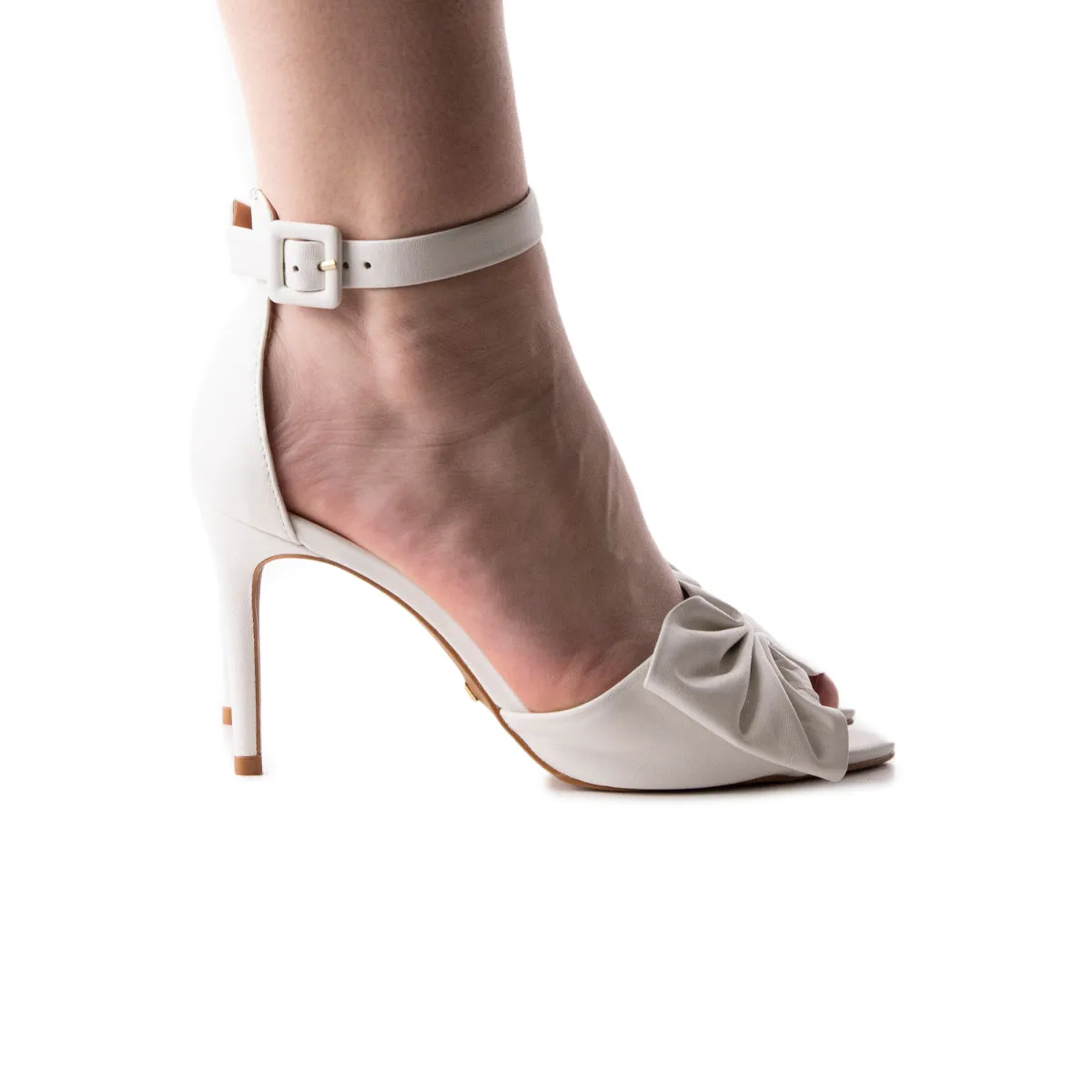 Dominicana White Leather sold by L'Intervalle