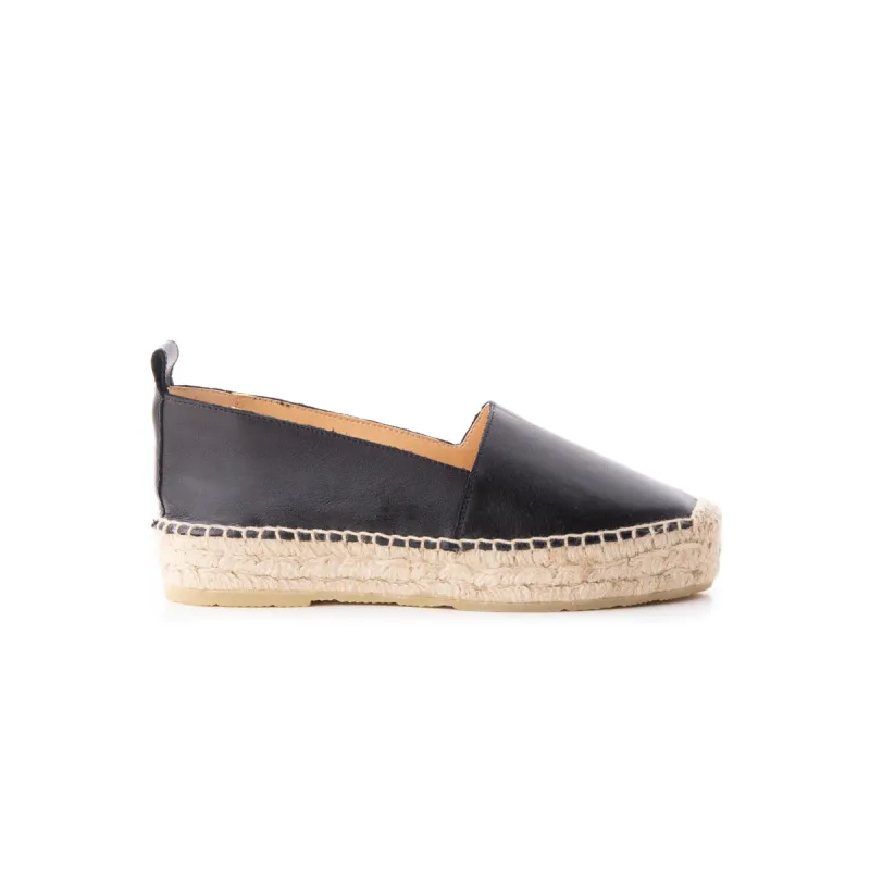 Passos Black Leather sold by L'Intervalle