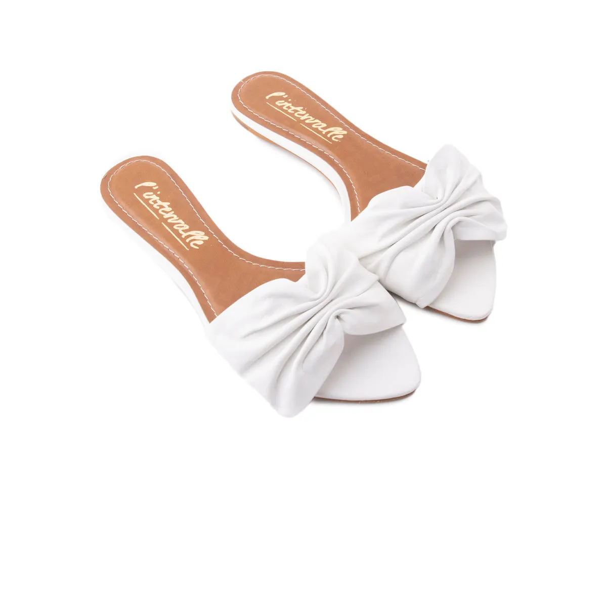 Martinique White Leather sold by L'Intervalle product image thumbnail 2