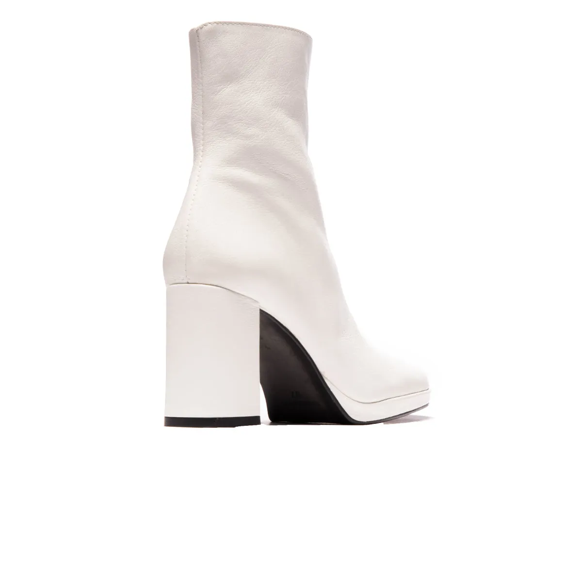 Malpas White Leather sold by L'Intervalle product image thumbnail 4